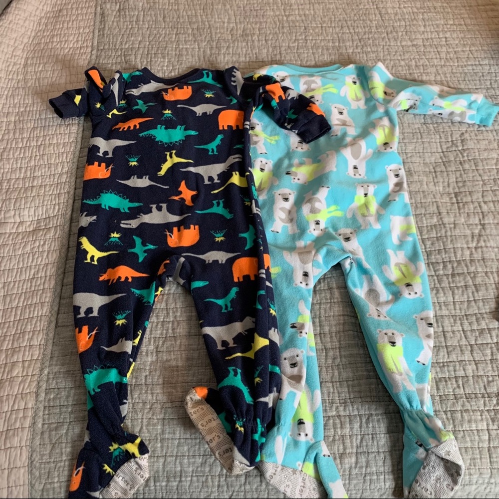 Like New Carter’s Fleece PJs - Picture 2 of 5